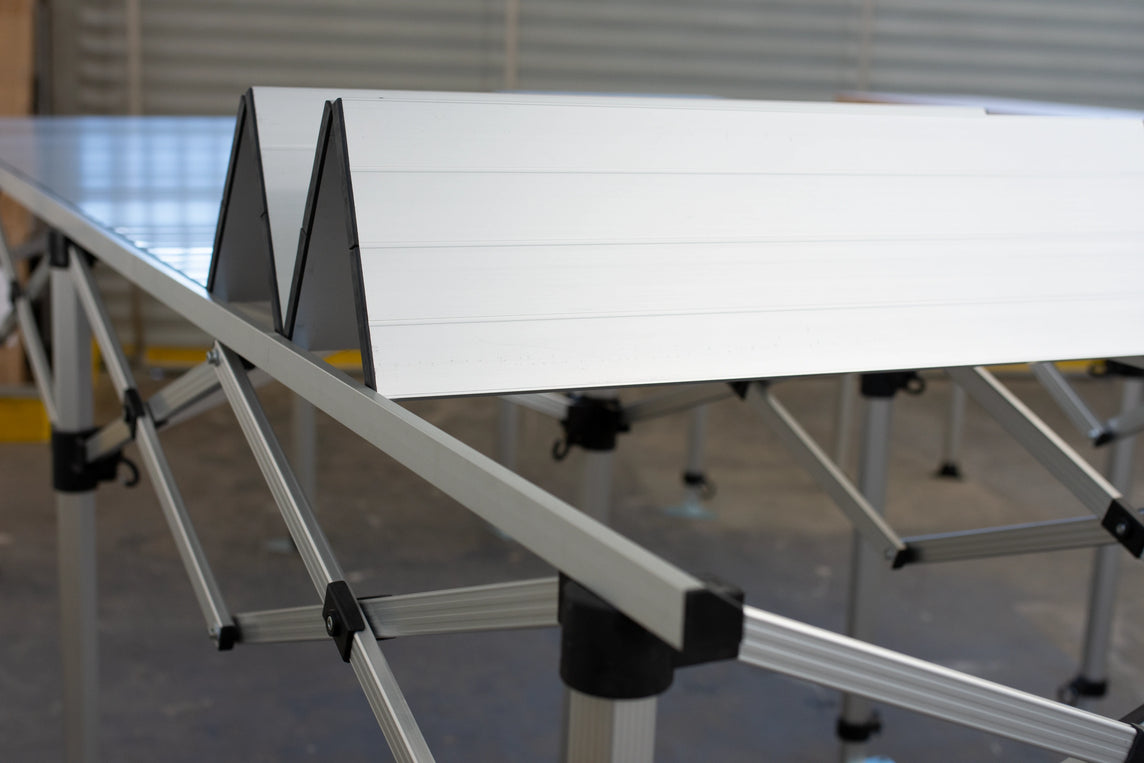 Klapptisch für Faltpavillon (Aluminium) – STORM – 140x53 cm für 2m-Pavillon